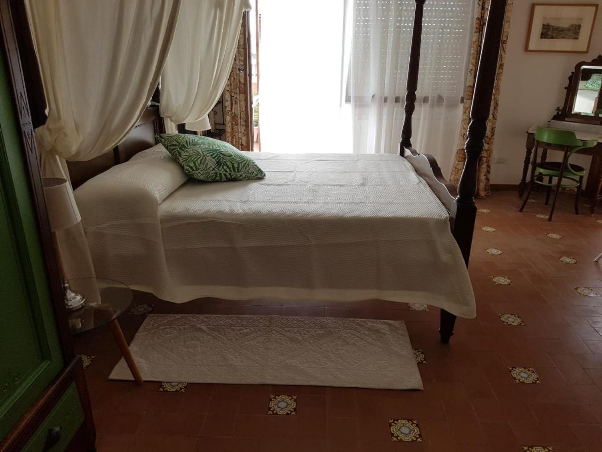מלון סאסארי La Terrazza Di Anna מראה חיצוני תמונה
